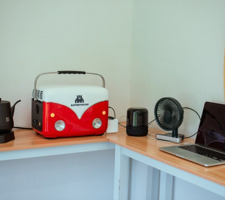 How to provide power for AC appliances with portable power supply ？